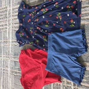 Girls Size 5t Old Navy Bundle dress Long Sleeve Thermal and Shorts